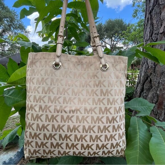 MICHAEL KORS Signature Tote Jet Set Laptop Work Tote Shoulder Bag - Picture 1 of 11